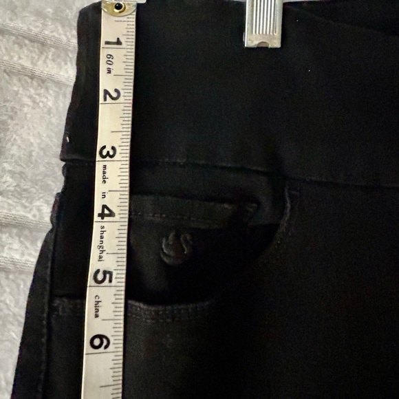 NWT Amanda Pull-On Black Jeans Straight Leg Sz 8 Short - Picture 11 of 15